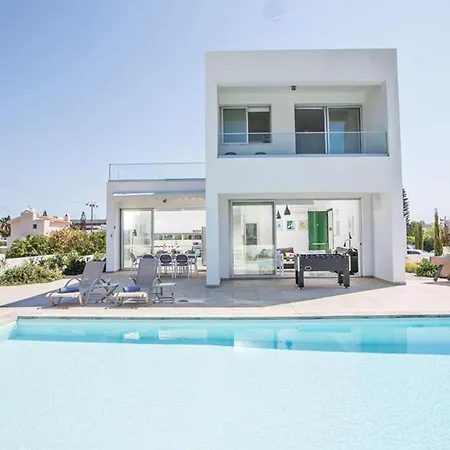 The Zorba 3 * Protaras
