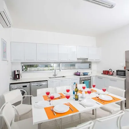 The Zorba 3 * Protaras
